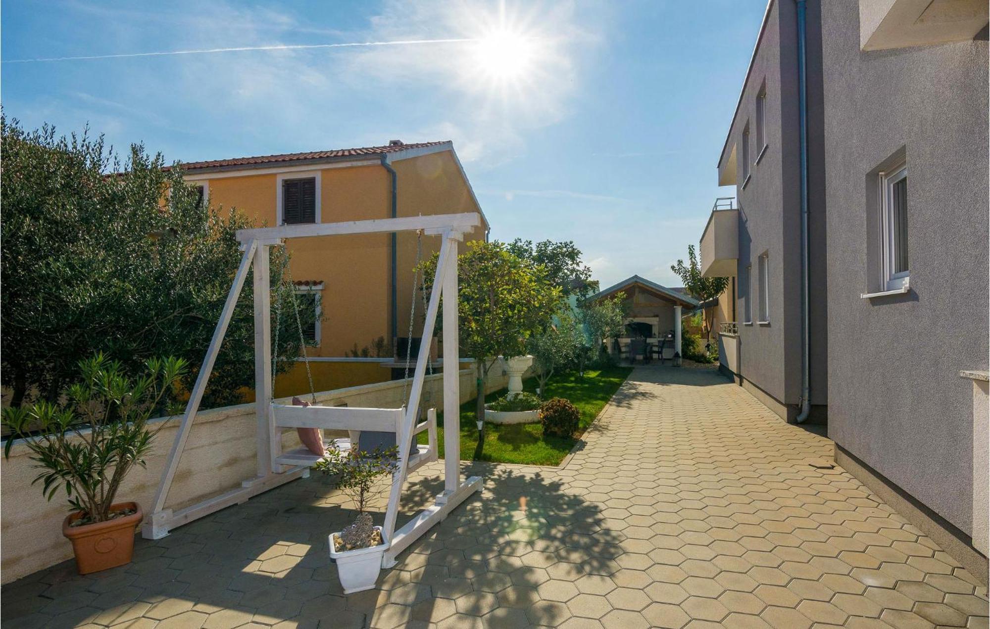 Nice Apartment In Vrsi-Mulo With Wifi ภายนอก รูปภาพ